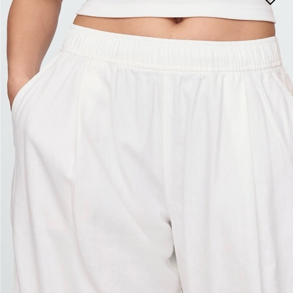 GAP white linen Relaxed Fit Pants - Picture 3 of 14